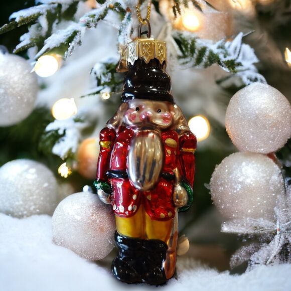 3" Red Nutcracker Soldier Ornament Hand Blown Glass Thomas Pacconi Classics 2002 - Picture 2 of 4